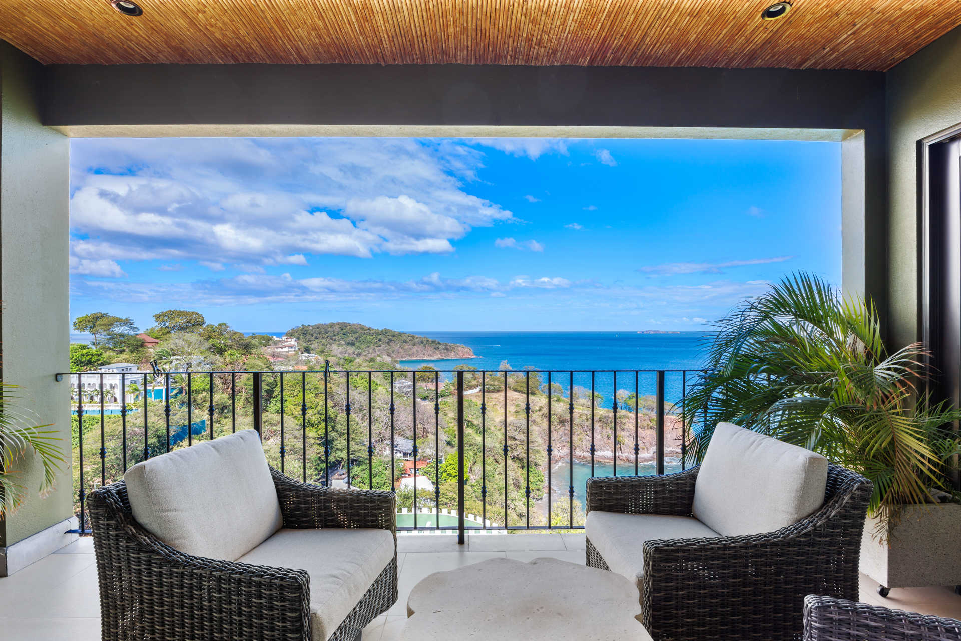 Luxury fully furnished condominium for sale Flamingo