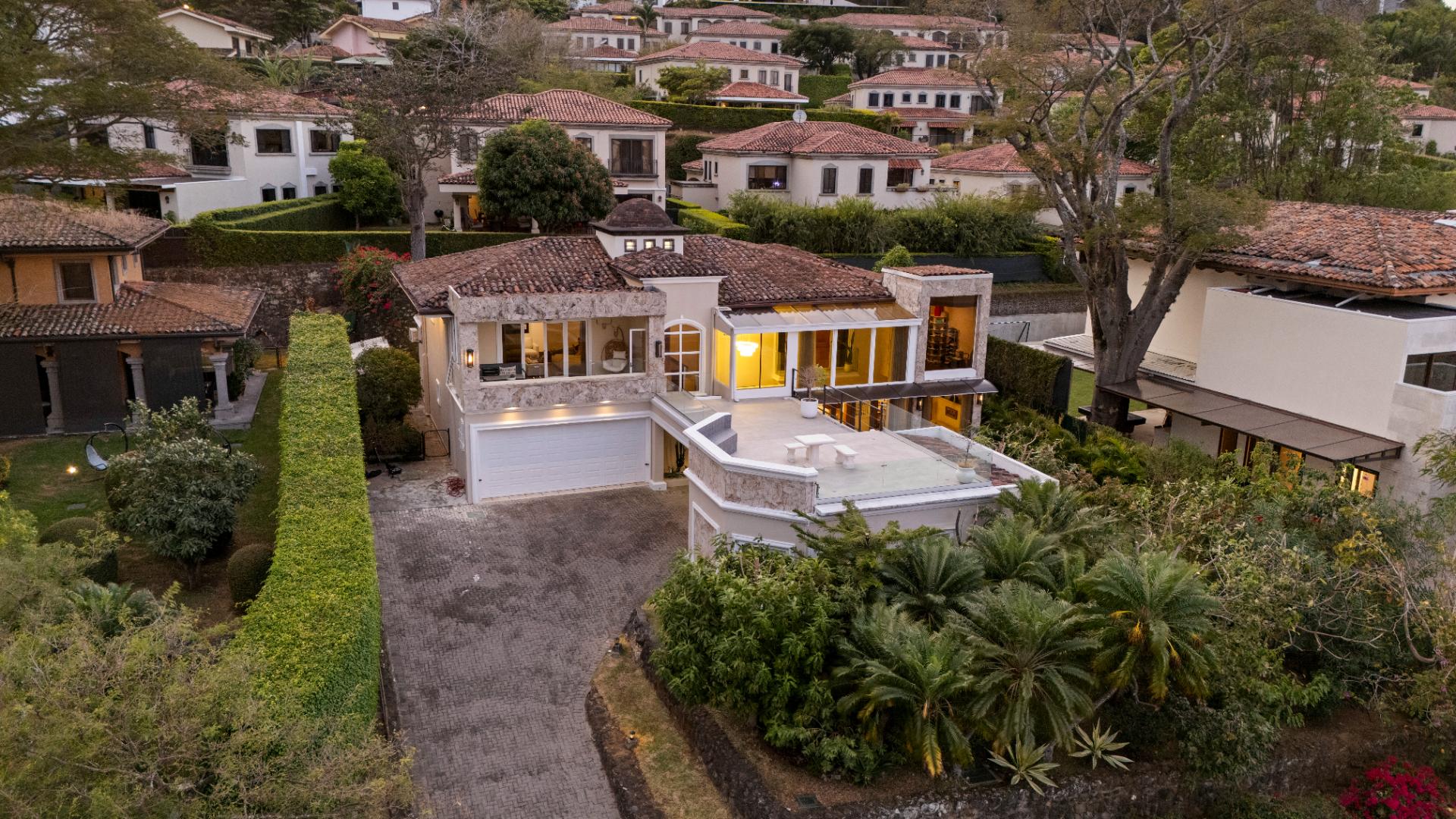 Luxury Estate with Breathtaking City Views | Cerro Alto, Escazú